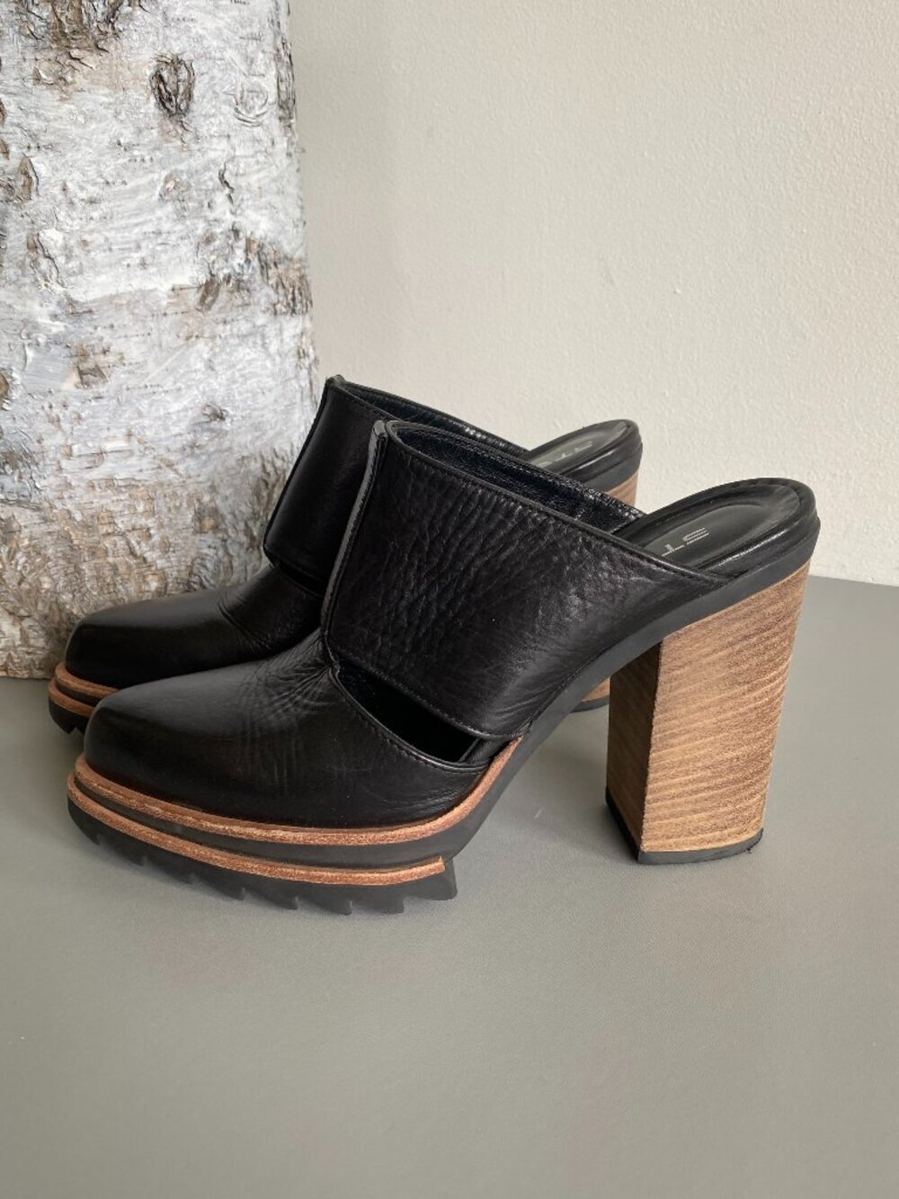 STRATEGIA Italy Black Leather Cutout Block Heel Platform Mules 37 Fits 7 7.5